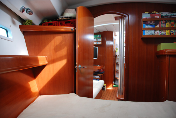 44-cabine avant